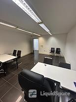 Regus | Budapest, First Site