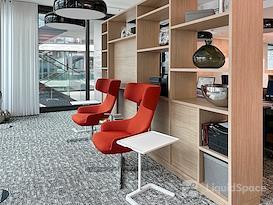 Regus | Bonn FGS Campus