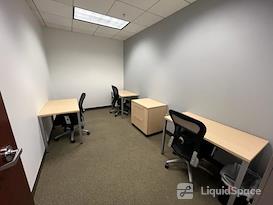 Regus | 50 California Street
