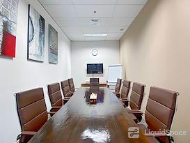 HQ | Jakarta Plaza Oleos