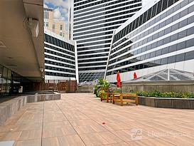 Regus || Denver Place