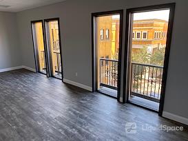 Easy Work Space (Venus)