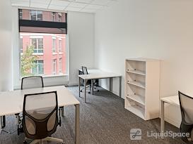 Regus | 2000 Duke Street