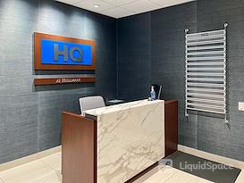 HQ | ON, Toronto - Hullmark Center