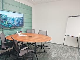 Signature | Prague, OFFY