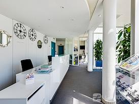 HQ | ROISSY HQ, Airport