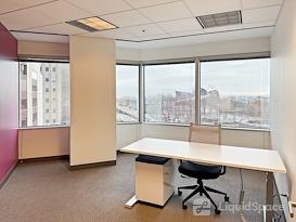 Regus | IL, Chicago - 150 N. Michigan