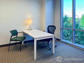 Regus | Perimeter Woods