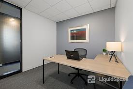 Carr Workplaces - Tysons
