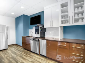 Regus | 200 Union