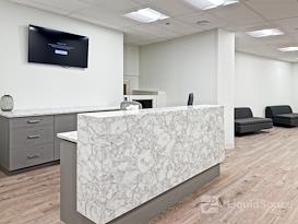 Regus | IL, Chicago - N Clark St