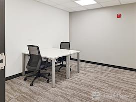 Regus | WI, Greenfield - S 76th Street