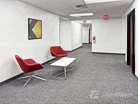 Regus | Irving - 320 Decker Drive