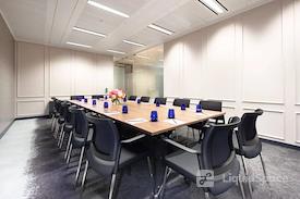 Landmark | Cannon Place