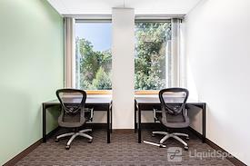 Regus | Eagleview Corporate Center