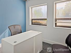 HQ | OH, Middleburg Heights - Engle Rd