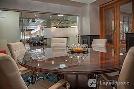 Wilshire 1001 Premium Flex Space & Coworking Solutions