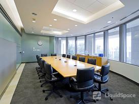 Regus | Sunroad Corporate Center