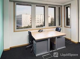 Regus | Heathrow, Bath Road