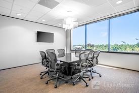 Regus | Williams Trace