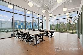 Common Desk - City Place