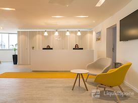 HQ | Bordeaux Merignac Airport