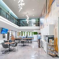 Urban Office - 53 West