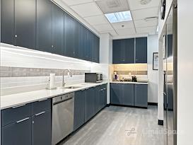 Regus | Camelback Square
