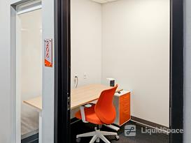 Regus | WI, Madison - W. Broadway