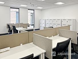 HQ | IL, Bensenville - W Grand Ave