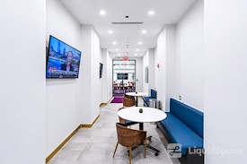 Jay Suites - Fifth Avenue Location