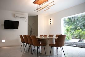 Regus || Frisco Square