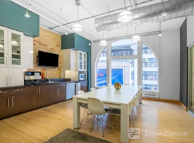 Regus | ON, Toronto - Yonge and Richmond Centre