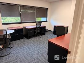 Crown Center Executive Suites (CCESuites)