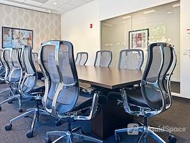 Regus || Woodside Novato