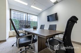 Flexday Suite - 141 Adelaide St. W