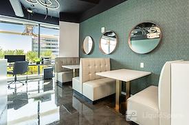 Lucid Private Offices | Camelback - Biltmore