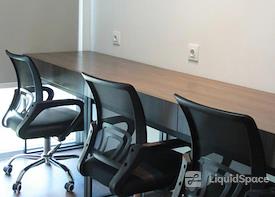 Genteng | Trillium Tower