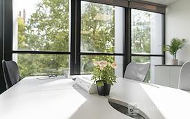 DeskLodge Beacon Tower