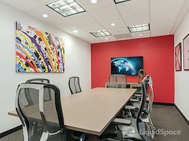 Regus | Schraffts Center