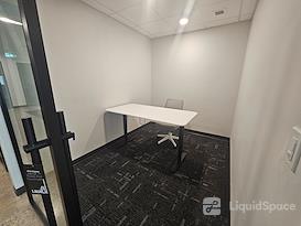 Launch Coworking Space - Downtown