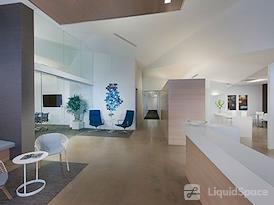Regus | Towne Center