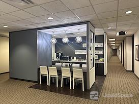 Regus | Westchase Westheimer