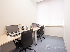 Regus | Sendai, Aoba Dori (Open Office)