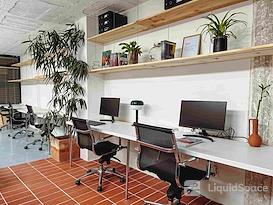 Regus | Wuxi, Junlai Square