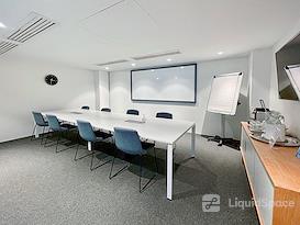 Regus | Paris, Rosa Parks