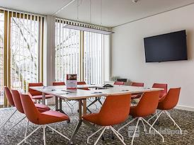 Regus | Wiesbaden, Connect