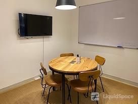 Lai Chi Kok | Tai Cheong (Liberal) Factory Building