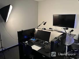 BLAQUE Executive Suites