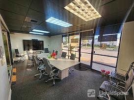 officeLOCALE Newbury Park